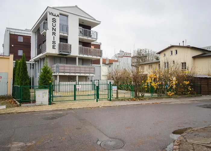 Sunrise s Close To The Beach & By Noclegi Renters
